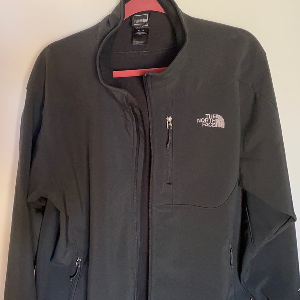 Northface Jacket, perfect for cooler weather!